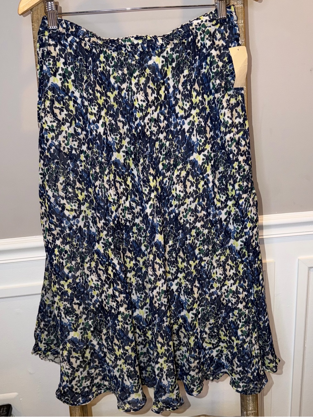 Coldwater Creek Blue and White Midi A-Line
Reversible Skirt Size Medium